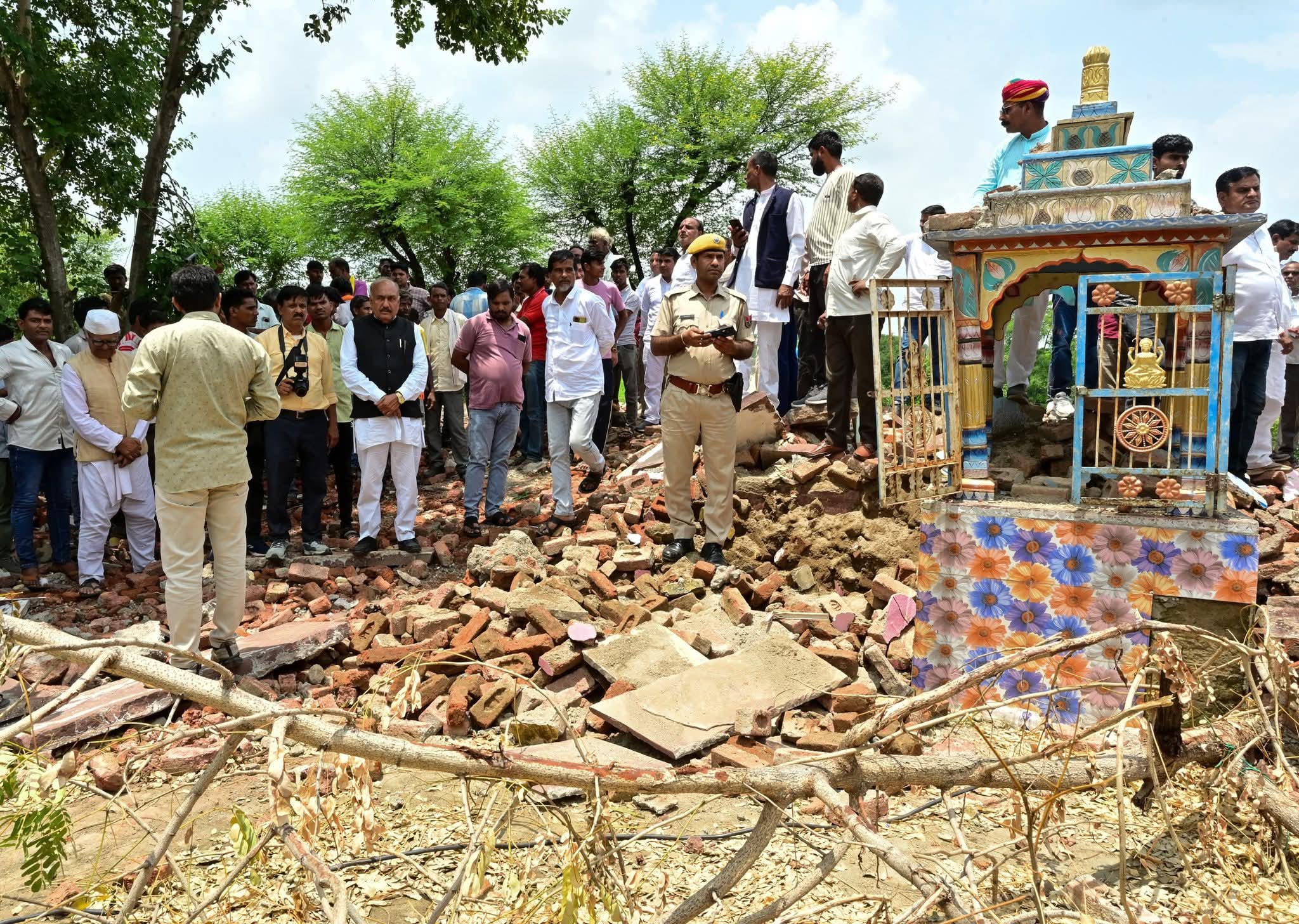 पिपलोदी स्कूल हादसा: गोविंद सिंह डोटासरा ने घटनास्थल पर जताया गहरा शोक, सिस्टम पर उठाए सवाल